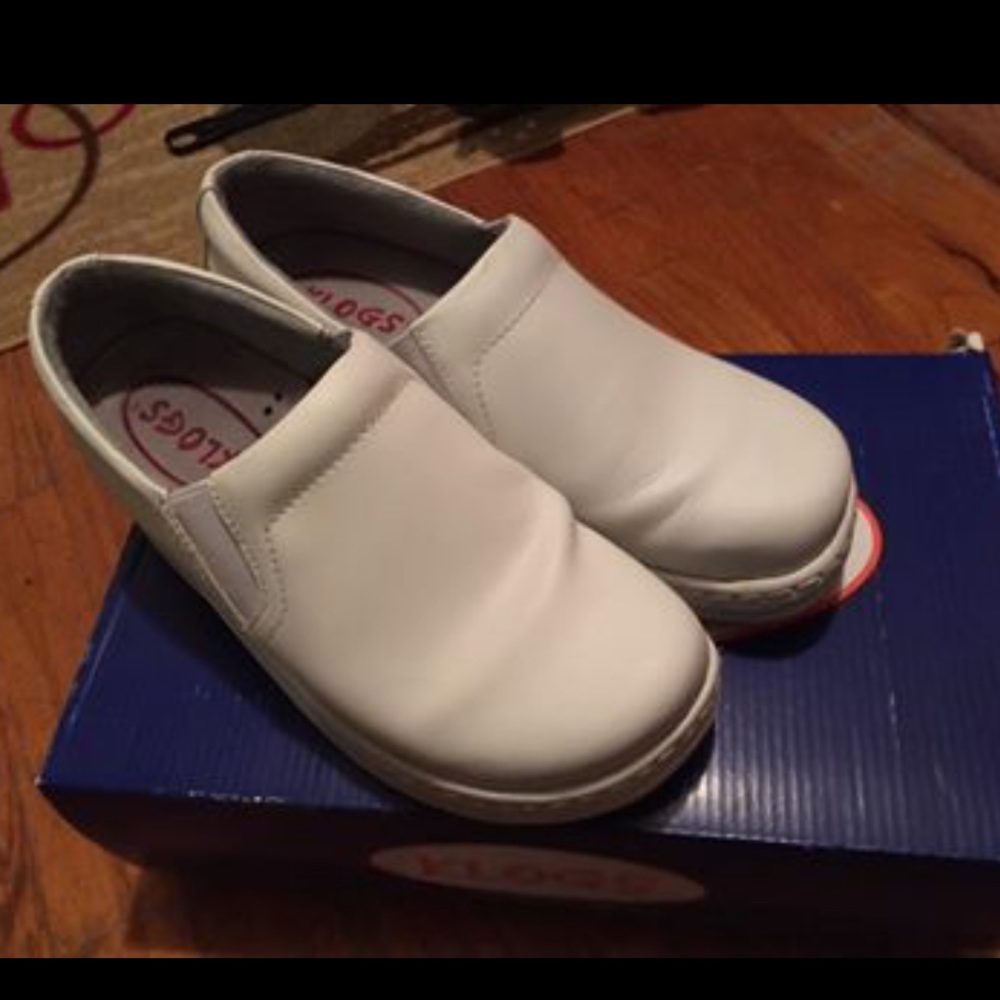 White klogs - size 6